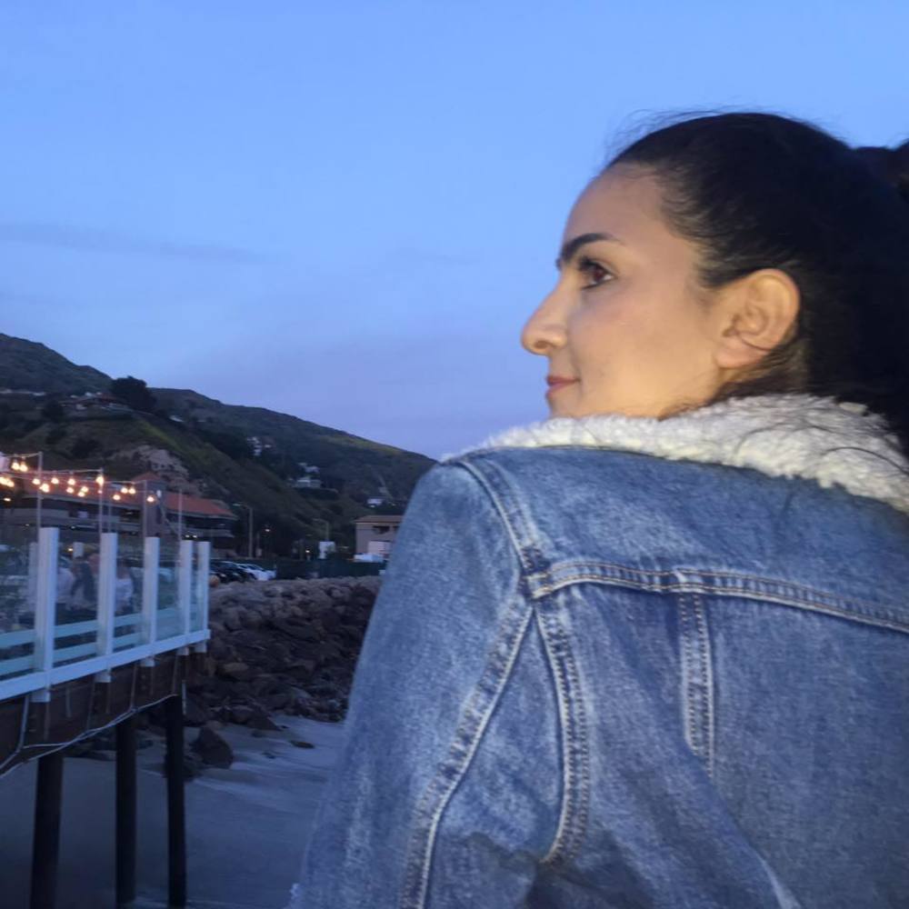 Meet your Posher, Aleka